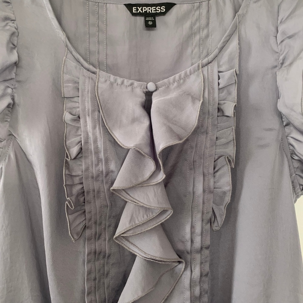 Express Ruffle Top with Banded Bottom - Picture 2 of 6